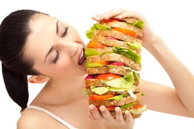 Kiểm soát khẩu phần ăn - nếu muốn giảm cân, bạn cần cố định lượng thực phẩm tiêu thụ mỗi bữa để tránh sự tăng giảm thất thường...