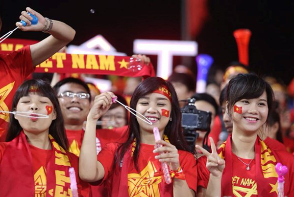 Đã rất lâu rồi, người hâm mộ mới lại có dịp thấy các cầu thủ của tuyển Việt Nam tỏa sáng trên sân cỏ như vậy.
