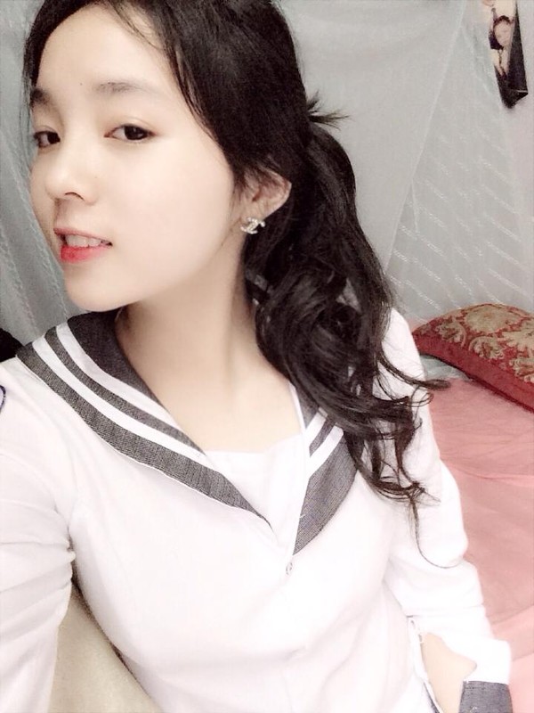 Hiện tân hoa hậu Kỳ Duyên hiện là sinh viên năm nhất trường Đại học Ngoại Thương Hà Nội, khoa Kinh tế đối ngoại.
