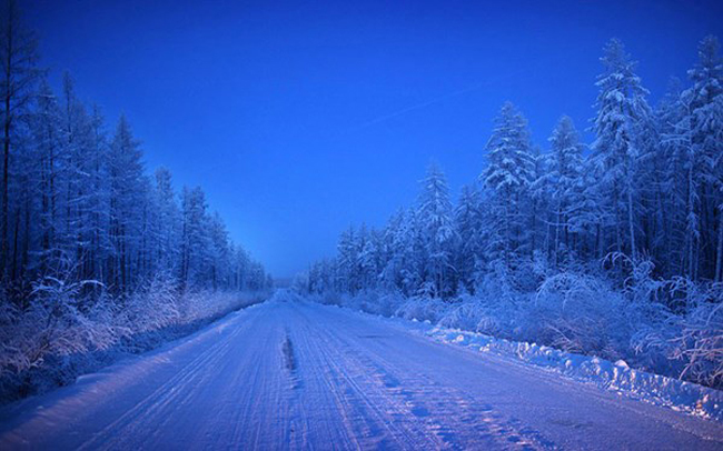 Con đường duy nhất vào ngôi làng lạnh giá nhất thế giới.