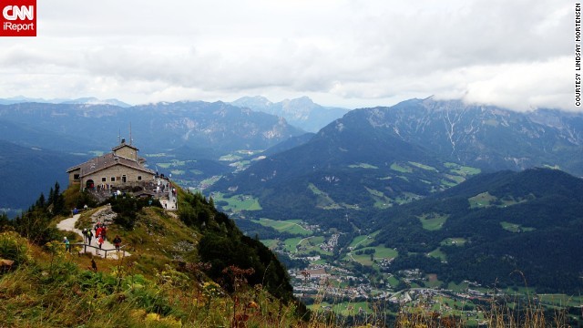 Obersalzberg, Đức: “Tổ đại bàng”, nơi nghỉ dưỡng của Hitler trong Thế chiến II, giờ là một nhà hàng nhìn ra dãy Alps hùng vĩ.
