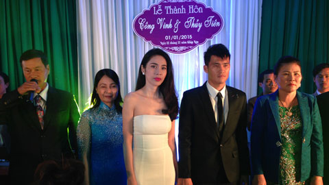 Sau hôn lễ ở Kiên Giang, Thủy Tiên và Công Vinh tiếp tục tổ chức đám cưới ở Nghệ An.