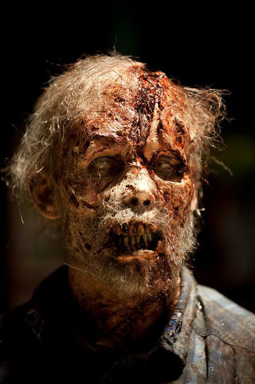 Những xác sống trong phim Walking Dead khiến nhiều người ghê sợ.