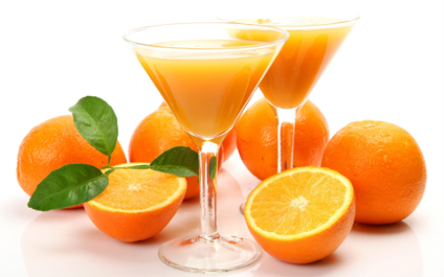 Cam chứa nhiều vitamin C và chất xơ, cả hai đều rất có lợi cho dạ dày. Vitamin C cũng giúp tăng cường hệ miễn dịch của cơ thể.