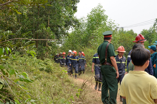 Ngay khi nhận được tin báo, nhiều lực lượng của TP HCM đã tích cực tham gia vào công tác tìm kiếm cứu hộ.