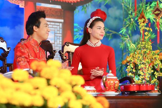 Hồ Ngọc Hà khoe ảnh cùng Trấn Thành trong chương trình Gala Nhạc Việt.
