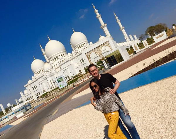 Vợ chồng ca sĩ Đoan Trang rạng rỡ khám phá Dubai trong ngày thứ 3 ở thành phố này.
