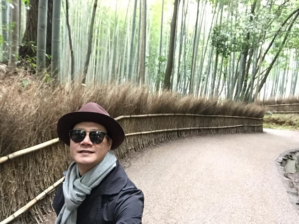 Quang Dũng đi thăm rừng trúc O ở Tokyo - Nhật Bản.