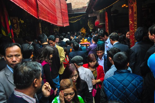 Là một trong những phong tục truyền thống tốt đẹp, lễ hội khai ấn đền Trần luôn được người dân Nam Định giữ gìn từ bao đời nay.