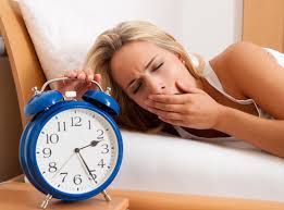 Ngủ muộn làm cản trở cơ chế tuyến tùng tiết ra hormon melatonin giúp năng ngăn chặn quá trình phát triển, tiêu diệt các tế bào ung thư trong cơ thể.