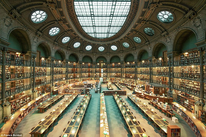 Thư viện quốc gia Pháp.