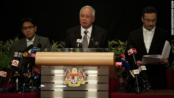 Ngày 24/3/2014, Thủ tướng Malaysia Najib Razak chính thức xác nhận các phân tích vệ tinh cho thấy vị trí cuối cùng của chiếc máy bay MH370 mất tích là ở phía Tây thành phố Perth (Úc), trên khu vực phía nam Ấn Độ Dương, không một ai sống sót trong vụ việc này.