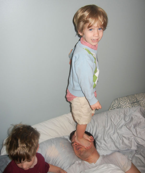 Bố ơi, dậy thôi!