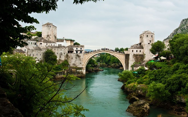 Sông Neretva ở Bosnia và Herzegovina là một trong những dòng sông sạch và trong lành nhất châu Âu.