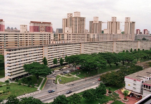 Tổ hợp nhà ở số 79 tại khu trung tâm Toa Payoh năm 1997, lúc này một căn hộ 3 phòng ngủ có giá khoảng 7.500 USD