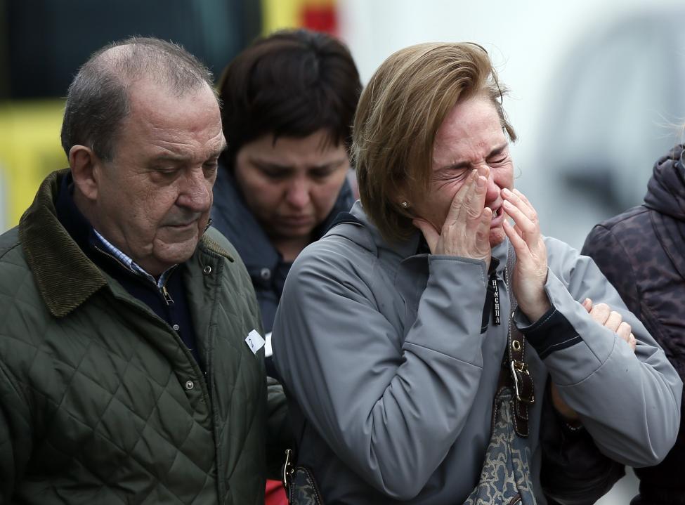Theo thông tin mới nhất, tại khu vực hiện trường máy bay Airbus 320 của Đức gặp nạn, những gì còn lại chỉ là những mảnh vỡ nhỏ bé và không còn bất cứ ai sống sót. Đây là nỗi đau không gì diễn tả được với thân nhân các nạn nhân.