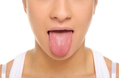 Đắng miệng: hay nói rõ hơn là trong miệng có vị đắng thường gặp trong các chứng viêm cấp tính như viêm gan, viêm mật do sự rối loạn trong quá trình chuyển hóa dịch mật.