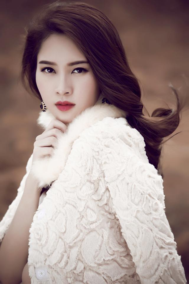 Hoa hậu Đặng Thu Thảo đẹp dịu dàng trong bộ ảnh mới.