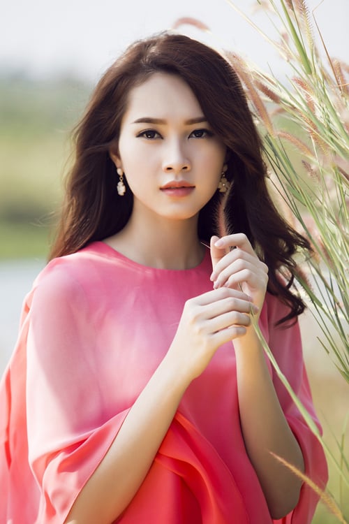 Hoa hậu Đặng Thu Thảo là một trong những mỹ nhân Việt được đánh giá cao cả về nhan sắc lẫn tinh thần.