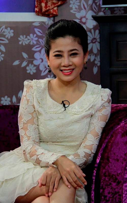 Diễn viên Mai Phương cũng là một trong số những bà mẹ đơn thân của showbiz Việt.