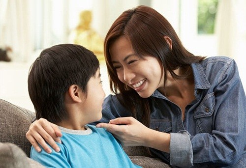 Những sai lầm tai hại về cách nuôi dạy con trai của phụ nữ Việt