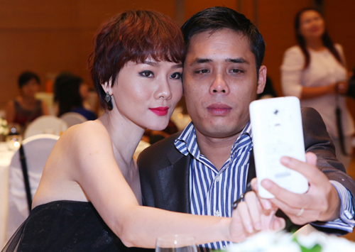 Hình ảnh tình tứ của vợ chồng Dương Yến Ngọc trước khi ly hôn