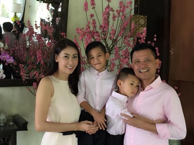 Trải qua sóng gió của cuộc hôn nhân đầu tiên, hoa hậu Hà Kiều Anh hiện đang có cuộc sống viên mãn cùng chồng là doanh nhân Huỳnh Trung Nam.