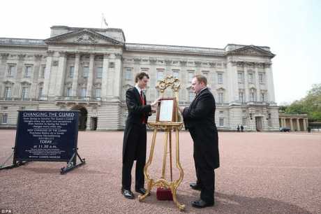 Cung điện Buckingham ra thông báo chính thức về sự chào đời của Công chúa nhỏ.