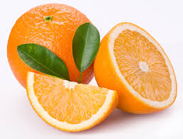 Cam - không chỉ giúp cơ thể giữ nước, ăn cam thường xuyên sẽ giúp kiểm soát lượng calo vào cơ thể.