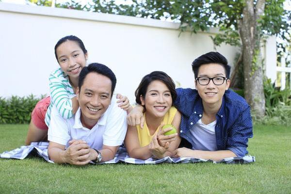 Ngày Gia đình Việt Nam: Ca sỹ Mỹ Linh khoe tổ ấm hạnh phúc