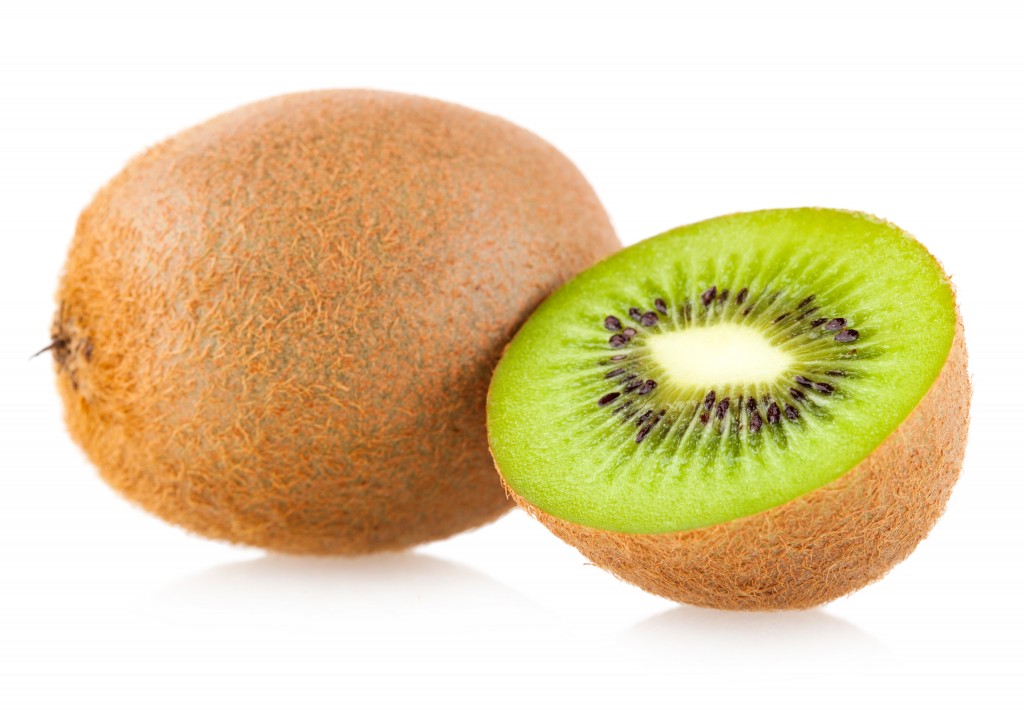 Kiwi có tác dụng thanh tẩy da, giúp loại bỏ các tế bào chết trên da.