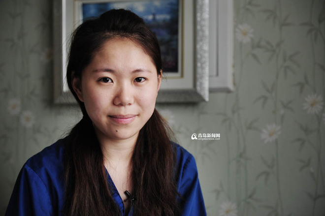 Jenny, 26 tuổi, sống tại Thanh Đảo, Trung Quốc quyết định 'đại tu' nhan sắc toàn bộ vì quá mệt mỏi với việc phải trang điểm mỗi ngày.