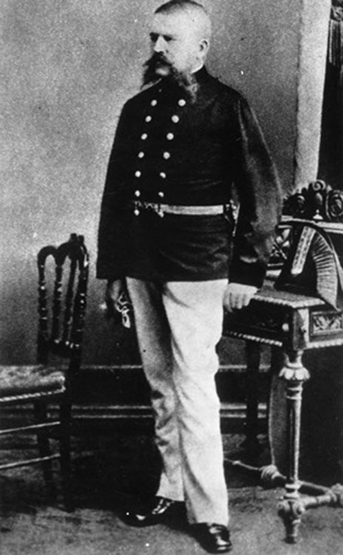 Tên của cha Hitler là Alois Schicklgruber, nhưng y tự đổi thành Alois Hitler vào năm 1876. Ảnh: Getty.