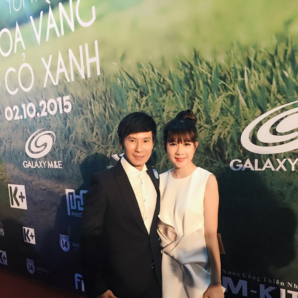 Lý Hải và Minh Hà 'trốn con', tham dự buổi ra mắt phim 'Tôi thấy hoa vàng trên cỏ xanh'.