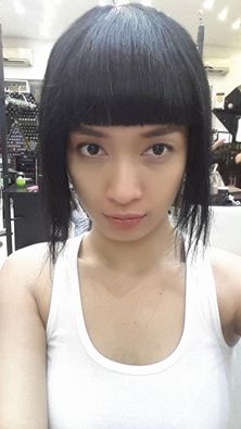 Phan Lê Ái Phương cá tính với mái tóc ma nơ canh mới.
