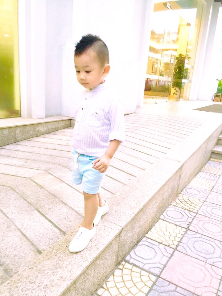 Con trai Lã Thanh Huyền khiến fan 'phát sốt' vì vẻ bụ bẫm và đẹp như hot boy.