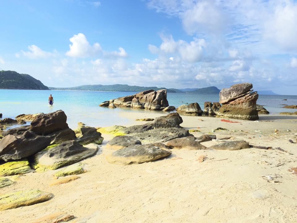 Phú Quốc sở hữu những bãi biển tuyệt đẹp cùng các thắng cảnh hoang sơ