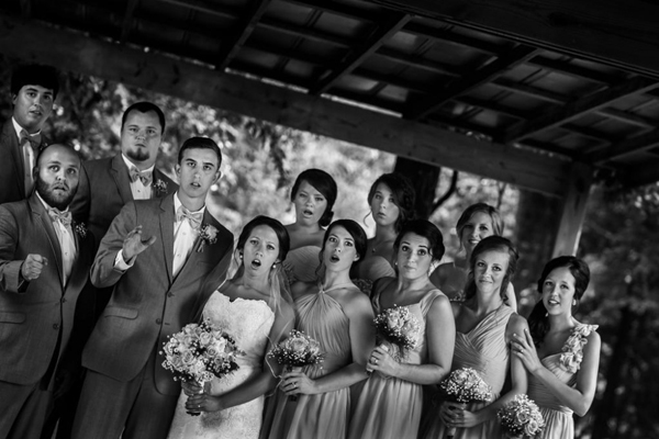 Nhiếp ảnh gia thất bại khi chụp ảnh cưới.