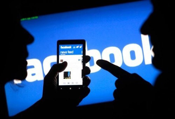 Dùng smartphone đời cũ sẽ không vào được Facebook từ 1/1/2016