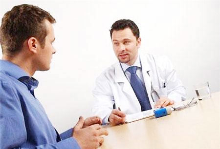 Luôn trung thực với bác sĩ - phụ nữ sẵn sàng nói chuyện trực tiếp về sức khỏe của mình với bác sĩ. Còn với đàn ông, việc này lại rất khó khăn.