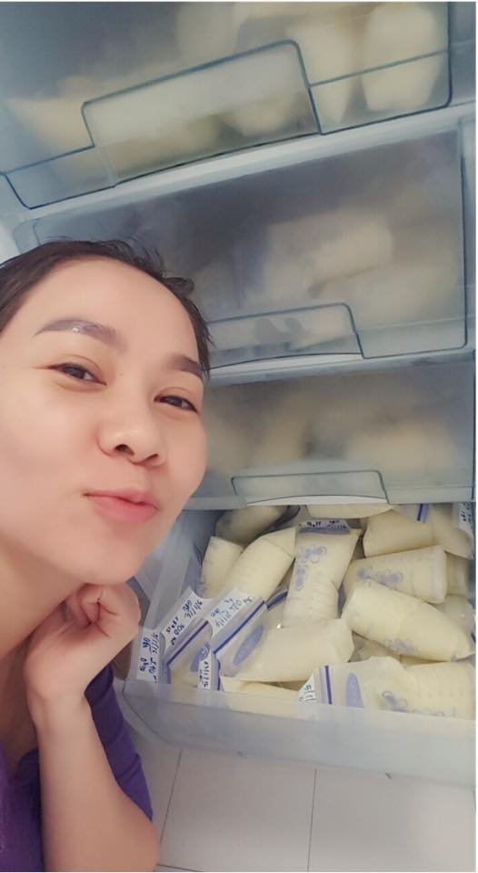 Thu Minh bất ngờ khoe \'tài sản\' của con trai \'Tài sản của Gấu! Mẹ \'hì hục\' hút mỗi ngày, đi đâu cái máy hút Sữa cũng không thể rời...Yêu Gấu nhất trên đời...\'.