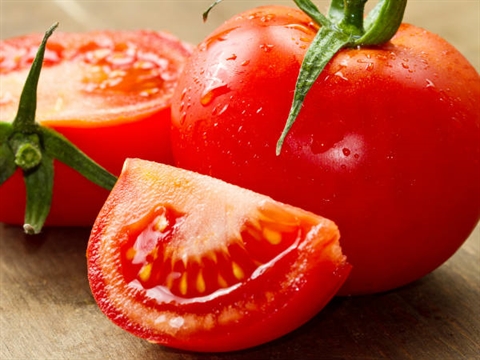 Cà chua - một nghiên cứu đã chỉ ra rằng những người đàn ông ăn cà chua có chất lượng tinh trùng tốt và ít có nguy cơ phát triển ung thư tuyến tiền liệt.