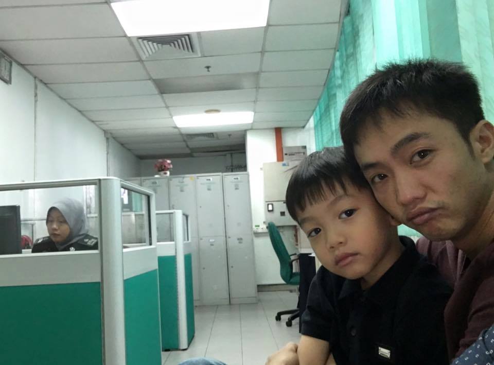 Cường Đô la và con trai Subeo selfile đầy tình cảm bên nhau.
