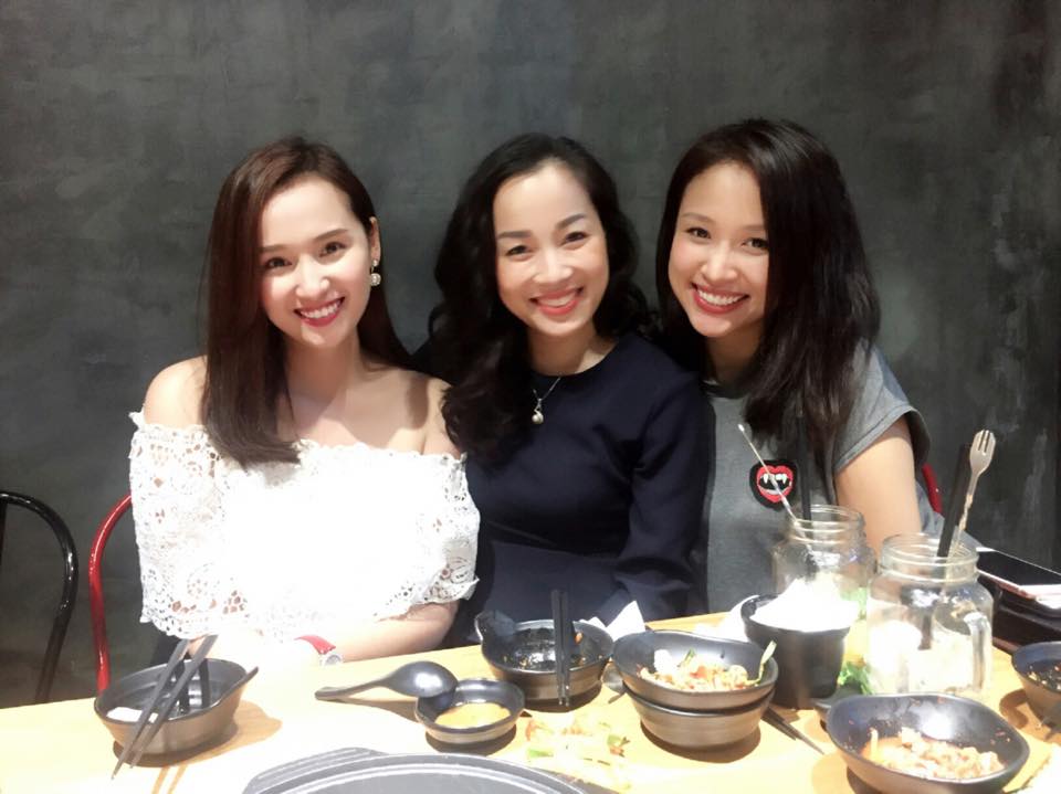Thanh Vân Hugo hào hứng hẹn hò với Lã Thanh Huyền và Minh Hương \'Vàng Anh\'.