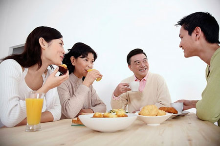 Thói quen của người Việt sau bữa ăn khiến chết sớm hơn bị ung thư