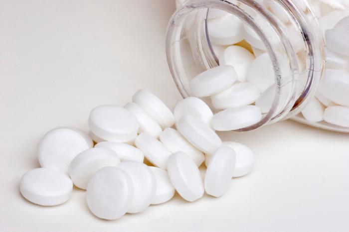 Dùng aspirin - Loại thuốc này giảm 20% nguy cơ ung thư vú. Aspirin còn giảm khả năng bị ung thư da và u vú.