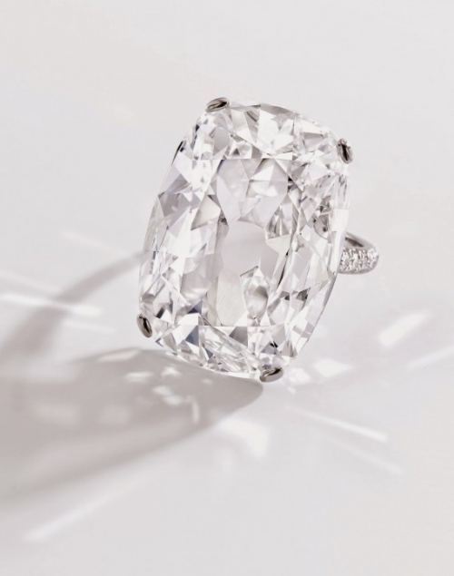 Sotheby’s Golconda Diamond (6,5 triệu USD - khoảng 145 tỷ đồng)