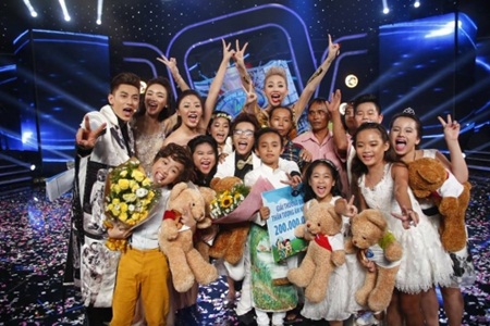 Chung kết Vietnam Idol Kids 2016: Hồ Văn Cường giành quán quân