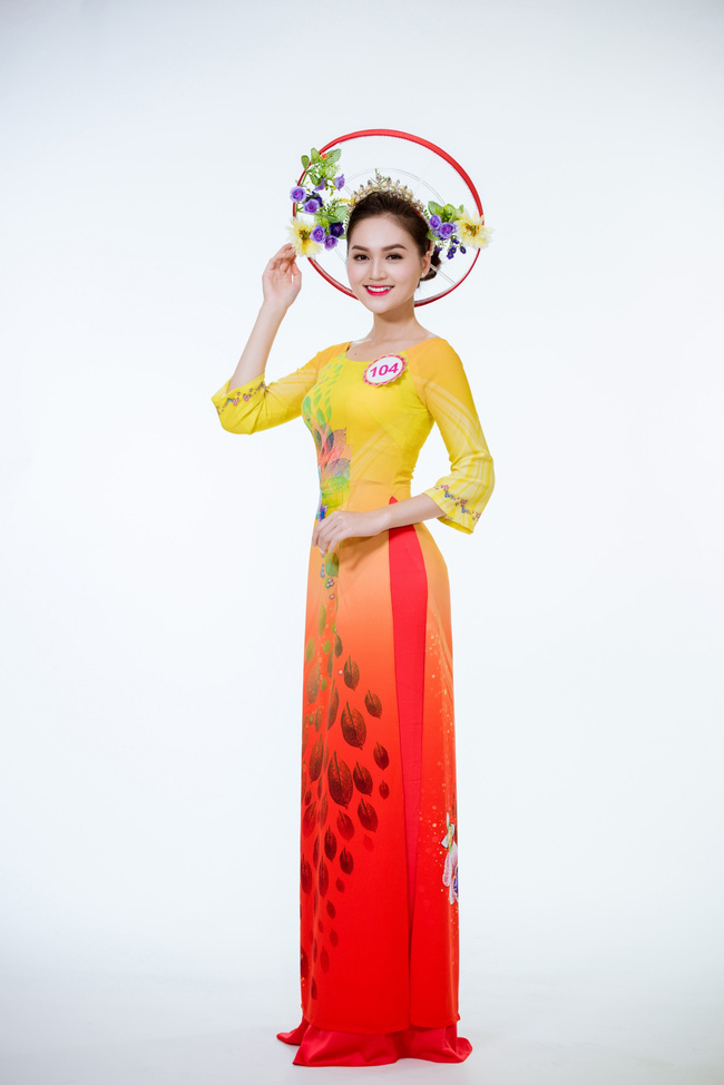 Miss Ngôi Sao 2014 Trần Thị Thu Hiền giống Hoa hậu Diễm Hương.