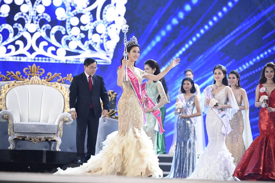 Đỗ Mỹ Linh đăng quang Hoa hậu Việt Nam 2016